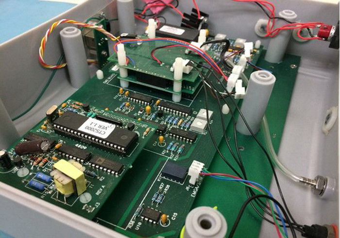 PCB-Box-Bildmontage-Geschäft EU Steckergehäuse 50-60HZ 230V 430V AC CE ROHS