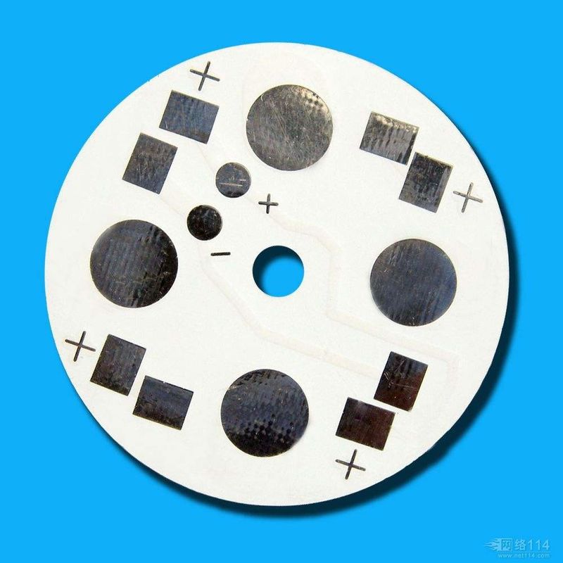 Min.Lochgröße 0,2 mm ENIG angepasste Metall-PCBs für Anwendungen der Automatisierungskontrolle